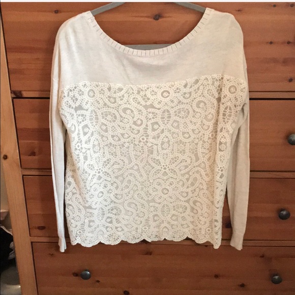 American Eagle Outfitters Sweaters - American Eagle crochet back sweater